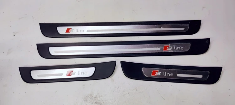 LISTWA LISTWY PROGOWE S LINE AUDI A7 4G8 ORYGINAŁ