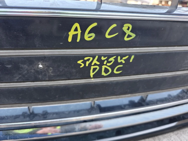 ZDERZAK PRZÓD AUDI A6 C8 S LINE 6XPDC SPRYSKI !!!
