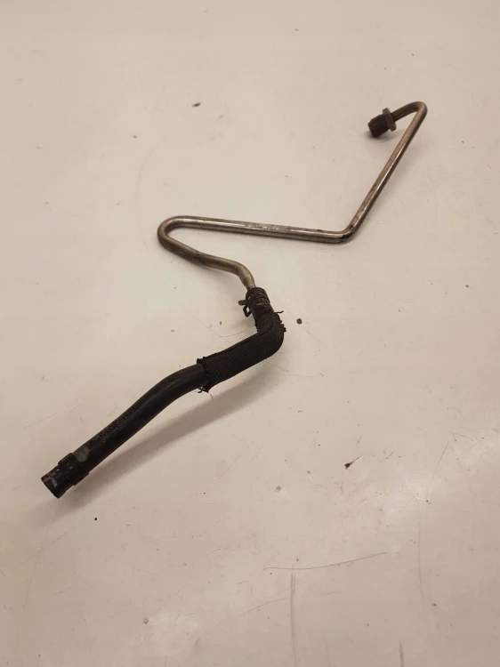 RURA ŁĄCZNIK RURKOWY AUDI A4 B8 2.0 TDI 8K0131850L