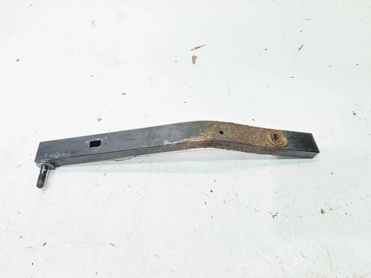 WSPORNIK MOCOWANIA PASA PRAWY AUDI A4 B8 A5 8T 8K0805528B