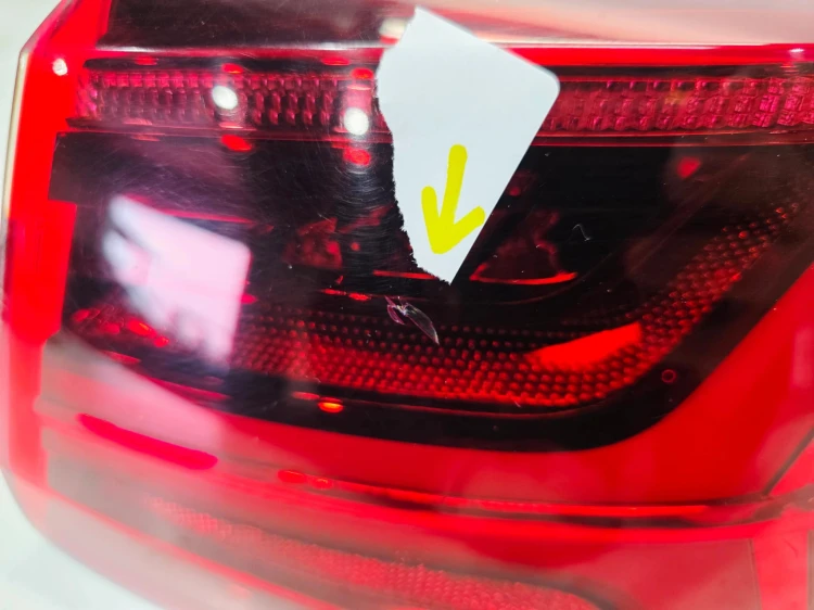 LAMPA PRAWY TYŁ W BŁOTNIK AUDI A6 C7 LIFT 4G9945096F MATRIX