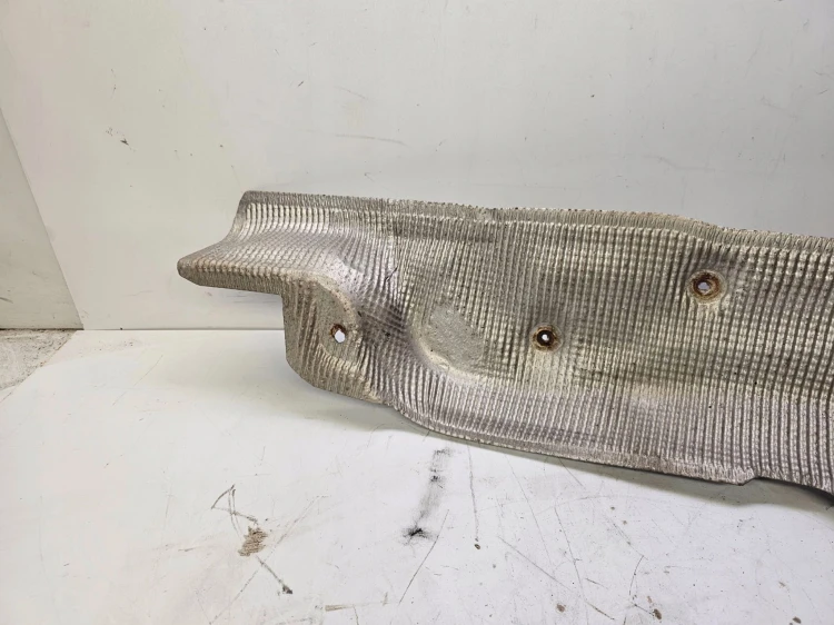 OSŁONA TERMICZNA WYGŁUSZENIE AUDI Q7 4L 7L6825661B