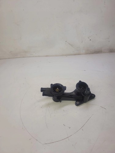 POMPA WODY TERMOSTAT AUDI VW 1.4 TFSI 03C121111T