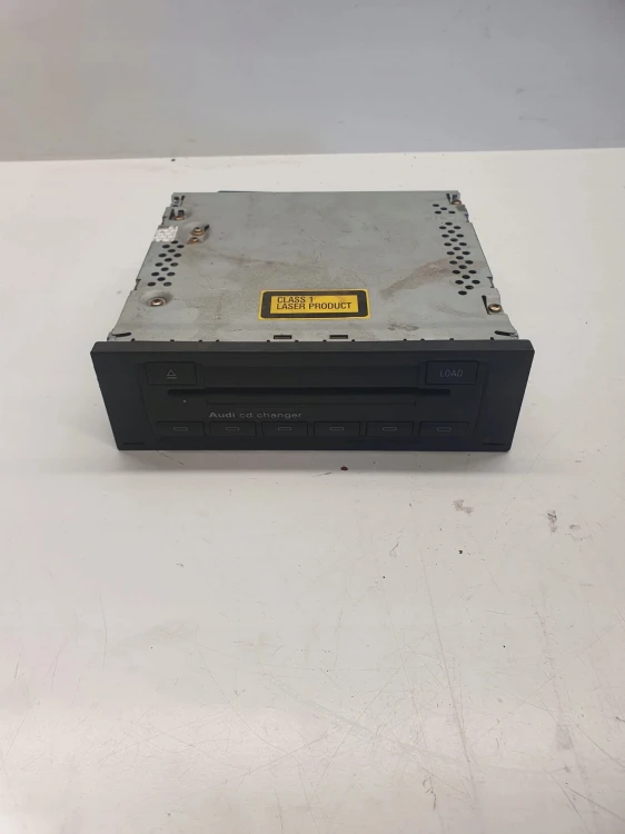 ZMIENIARKA PŁYT CD AUDI A3 A4 B7 A6 C6 8E0035111C