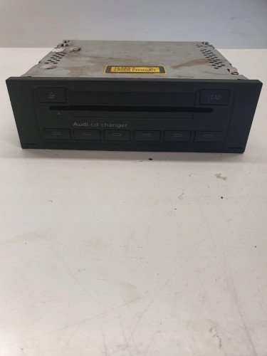 ZMIENIARKA PŁYT CD AUDI A3 A4 B7 A6 C6 8E0035111C