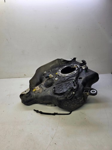ZBIORNIK ADBLUE AUDI A6 C7 LIFT A7 LIFT 4G0131877K