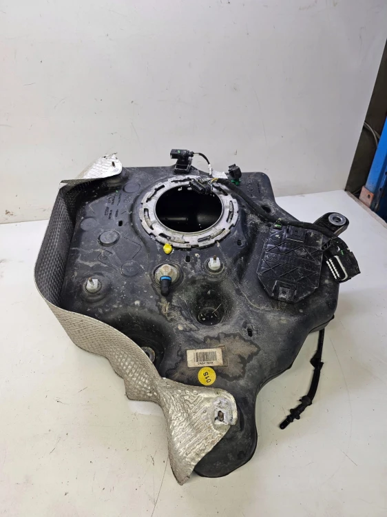 ZBIORNIK ADBLUE AUDI A6 C7 LIFT A7 LIFT 4G0131877K