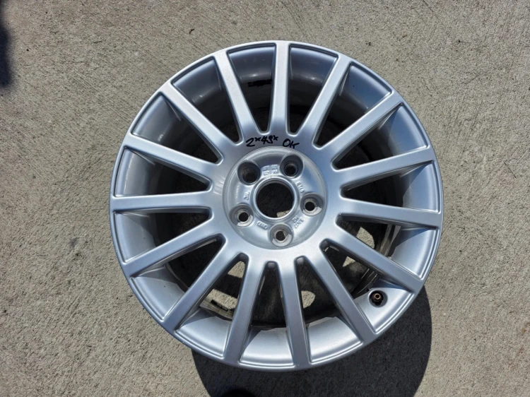 FELGI FELGA KOMPLET VW SKODA AUDI SEAT 8.0J R17 ET48 4F0601025AH Z*79* OK