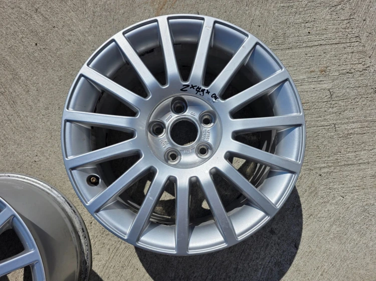 FELGI FELGA KOMPLET VW SKODA AUDI SEAT 8.0J R17 ET48 4F0601025AH Z*79* OK
