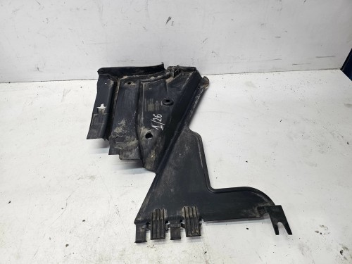 OSŁONA PODWOZIA AUDI A5 8T CABRIO PRAWY TYŁ 8F0825216D