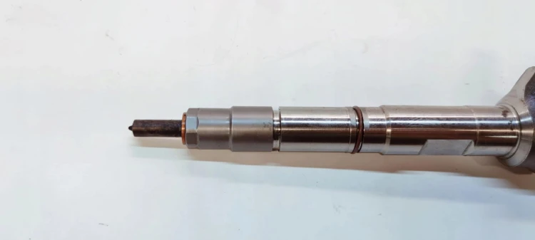 WTRYSKIWACZ WTRYSK AUDI VW CR 2.0 TDI 04L130277AC