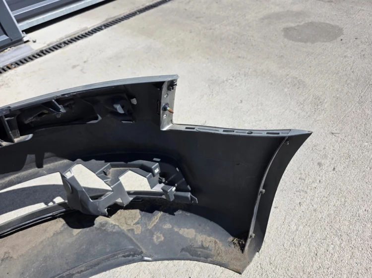 ZDERZAK PRZÓD AUDI A6 C6 LIFT LX7W 2008-2011
