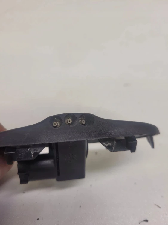 DYSZA SPRYSKIWACZA SPRYSK LEWA AUDI Q5 8R0955987B