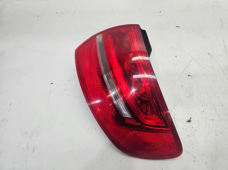 LAMPA PRAWY TYŁ W BŁOTNIK LED AUDI A3 8P LIFT 8P4945096E