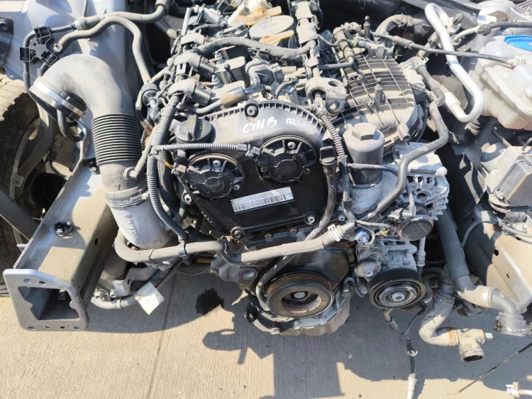 SILNIK KOMPLETNY AUDI PORSCHE 2.0 TFSI CYN CYNB 72419KM ORYGINAŁ !!!
