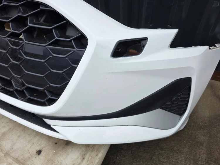 ZDERZAK PRZÓD KOMPLETNY AUDI A3 8Y S LINE 6XPDC POD RADAR LY9L KOMPLETNY !!
