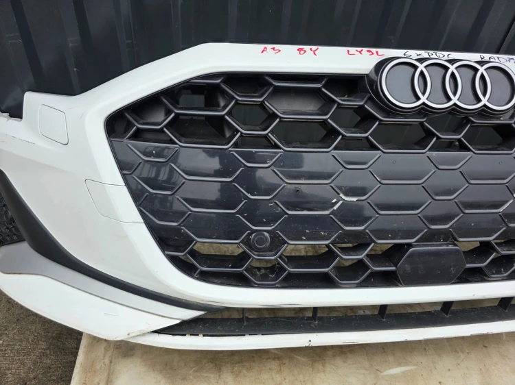 ZDERZAK PRZÓD KOMPLETNY AUDI A3 8Y S LINE 6XPDC POD RADAR LY9L KOMPLETNY !!