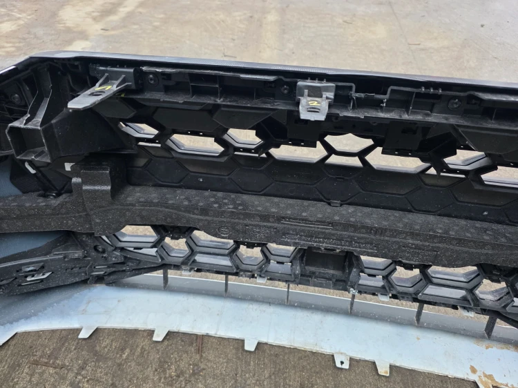 ZDERZAK PRZÓD KOMPLETNY AUDI A3 8Y S LINE 6XPDC POD RADAR LY9L KOMPLETNY !!