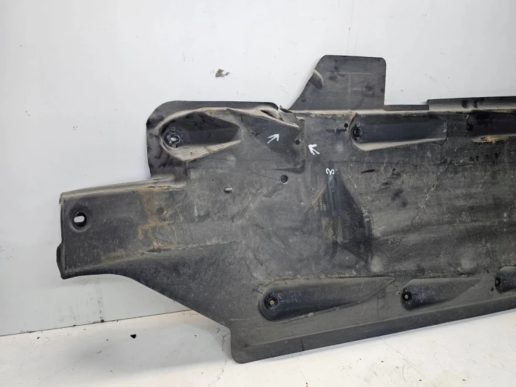 OSŁONA PŁYTA PODWOZIA PRAWA AUDI A1 VW 6R0825202