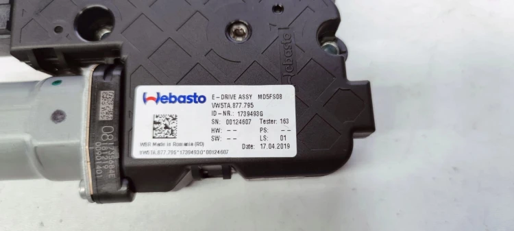 SILNICZEK SZYBERDACHU AUDI A6 C8 A8 A7 5TA877795