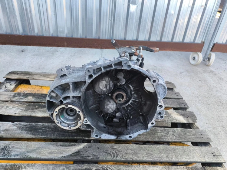 SKRZYNIA BIEGÓW MANUALNA AUDI A1 VW SEAT 2.0 TDI NKL ORYGINAŁ !!!