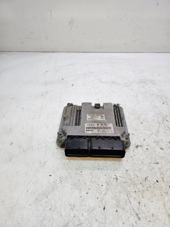 KOMPUTER STEROWNIK SILNIKA AUDI VW 2.0 FSI 06F906056T