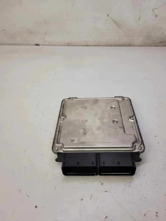 KOMPUTER STEROWNIK SILNIKA AUDI A4 B9 04L906026FR
