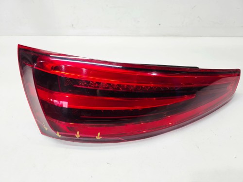 LAMPA LEWY TYŁ LED AUDI Q3 8U 8U0945093H 1/26