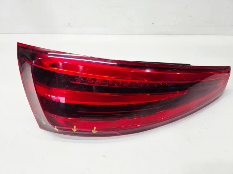LAMPA LEWY TYŁ LED AUDI Q3 8U 8U0945093H 1/26