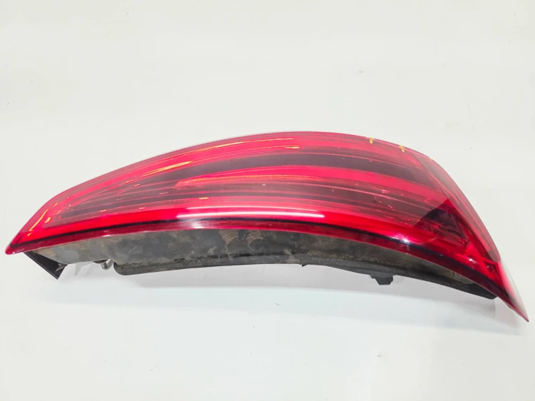 LAMPA LEWY TYŁ LED AUDI Q3 8U 8U0945093H 1/26