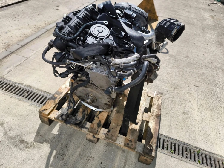 SILNIK KOMPLETNY AUDI A4 A5 Q5 1.8 TFSI CDH CDHB ORYGINAŁ !