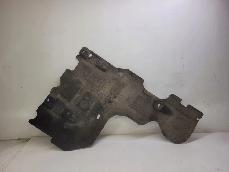 OSŁONA PODWOZIA PRAWY TYŁ AUDI A8 D4 4H0825214C