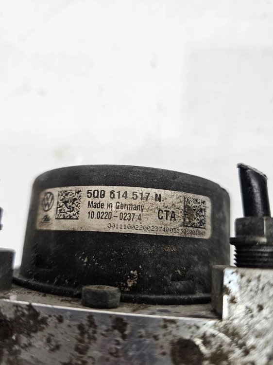 POMPA + STEROWNIK ABS ESP AUDI VW SEAT SKODA 5Q0907379P 5Q0614517N