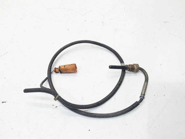 CZUJNIK TEMPERATURY SPALIN AUDI A4 B7 A6 C6 2.0 TDI 03G906088BA