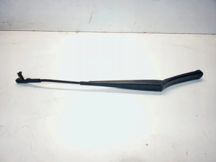 RAMIĘ WYCIERACZKI LEWY PRZÓD AUDI A3 8P 8P1955409B