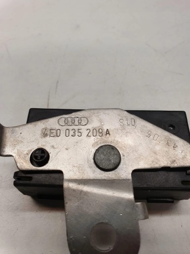 FILTR PRZECIWZAKŁÓCENIOWY AUDI A8 D3 4E0035209A