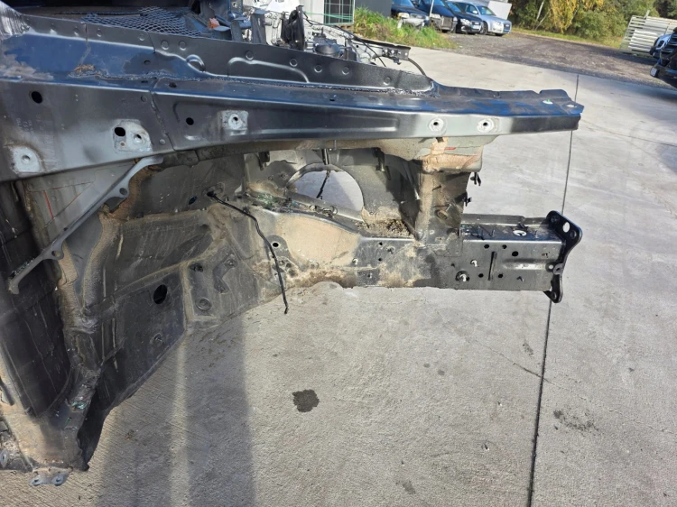 ĆWIARTKA PODŁUŻNICA FARTUCH PRAWY PRZÓD AUDI Q5 FY 80A ORYGINAŁ !!!