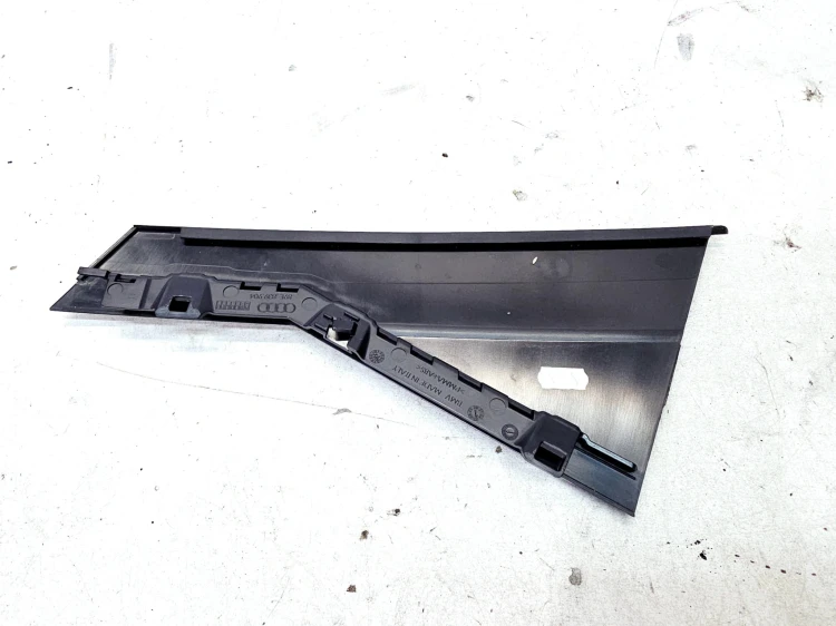 NAKŁADKA OSŁONA SŁUPKA DRZWI PRAWY TYŁ AUDI Q4 E-TRON 89E839904A