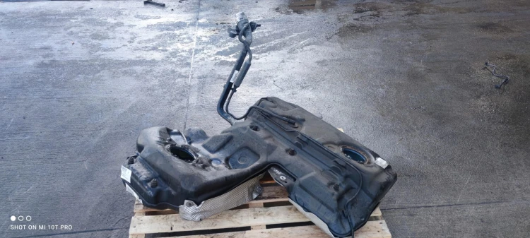 BAK ZBIORNIK PALIWA AUDI A6 C7 4G0201021T BENZYNA