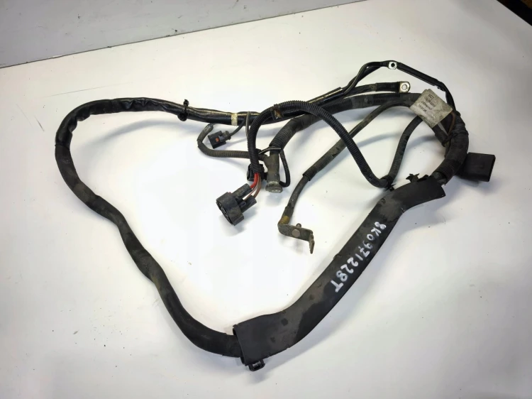 WIĄZKA ROZRUSZNIKA ALTERNATORA AUDI A4 B8 A5 8T 2.7 3.0 TDI 8K0971228T