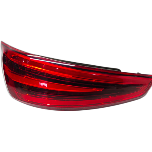 LAMPA LEWY TYŁ LED AUDI Q3 8U 8U0945093H