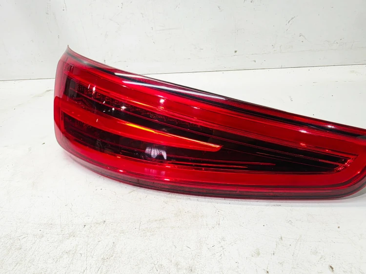 LAMPA LEWY TYŁ LED AUDI Q3 8U 8U0945093H