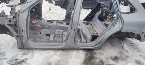 ĆWIARTKA PRÓG BOK LEWA STRONA AUDI Q5 8R 2008-2016