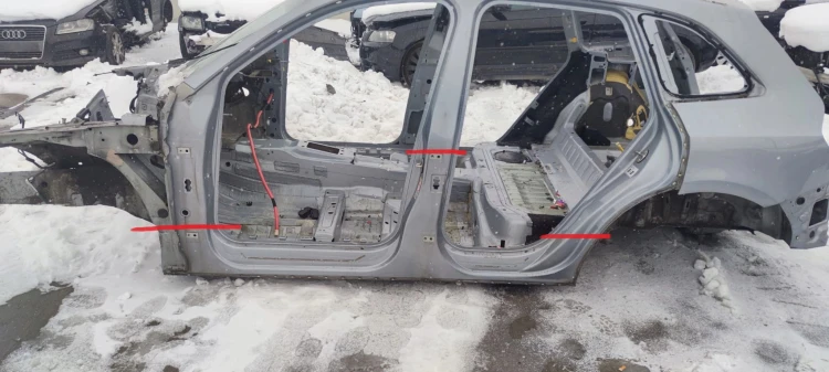 ĆWIARTKA PRÓG BOK LEWA STRONA AUDI Q5 8R 2008-2016