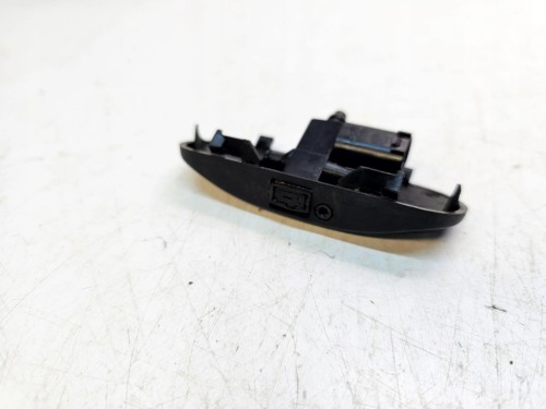 DYSZA SPRYSKIWACZA LEWA AUDI A4 B9 8W0955987A