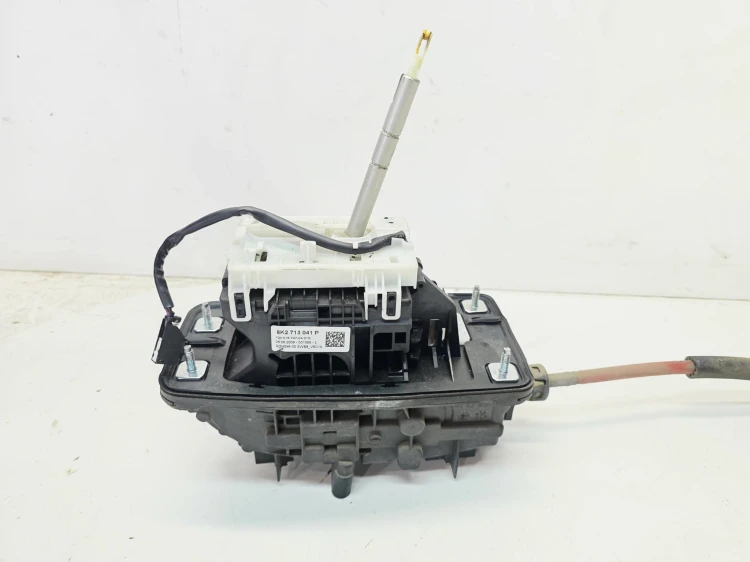 WYBIERAK LEWAREK ZMIANY BIEGÓW AUDI A4 B8 A5 8T 8K2713041P