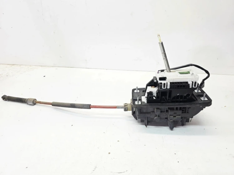 WYBIERAK LEWAREK ZMIANY BIEGÓW AUDI A4 B8 A5 8T 8K2713041P