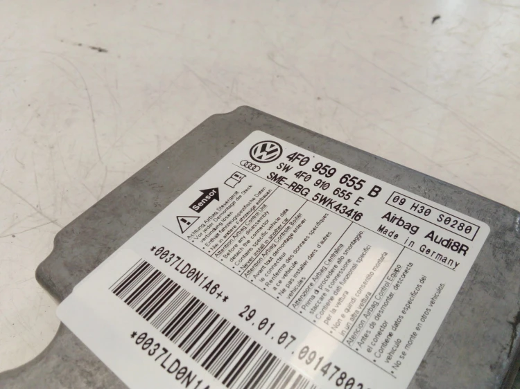 SENSOR STEROWNIK PODUSZEK AIURBAG AUDI 4F0959655B