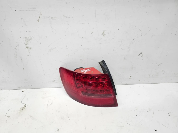 LAMPA LEWY TYŁ W BŁOTNIK LED AUDI A6 C6 4F9945095B ORYGINAŁ
