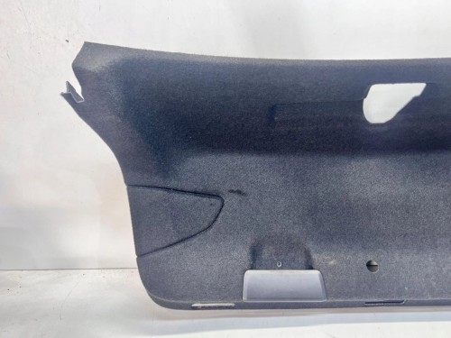 TAPICERKA KLAPY TYL AUDI A4 B9 SEDAN 8W5867975M CA9